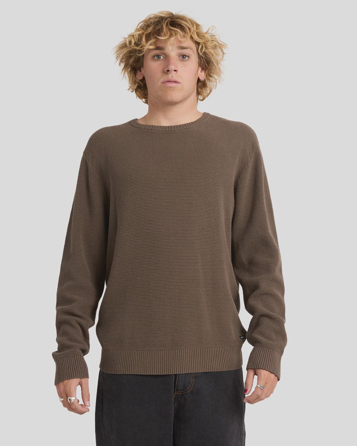 RVCA MENS DUKE CREW KNIT - MOCHA