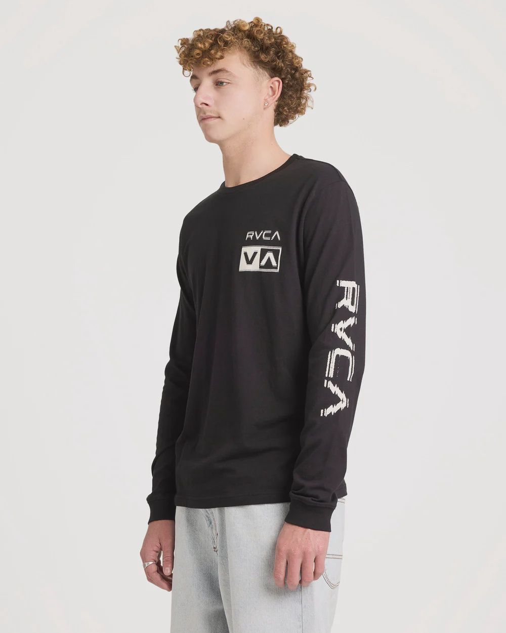 RVCA MENS BIG RVCA GLITCH LS TEE - BLACK