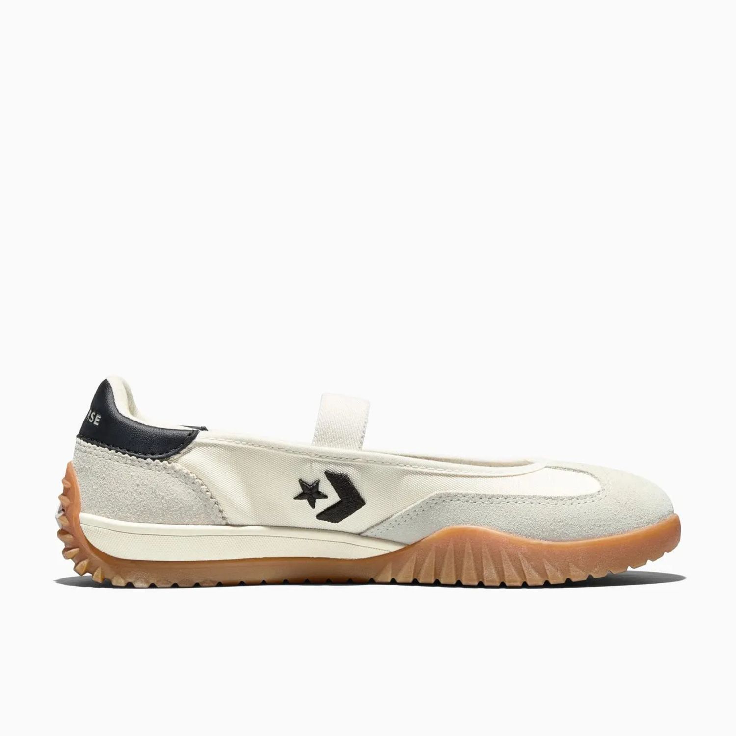 CONVERSE UNISEX RUN STAR TRAINER BALLET FLAT - EGRET/BLACK/GUM