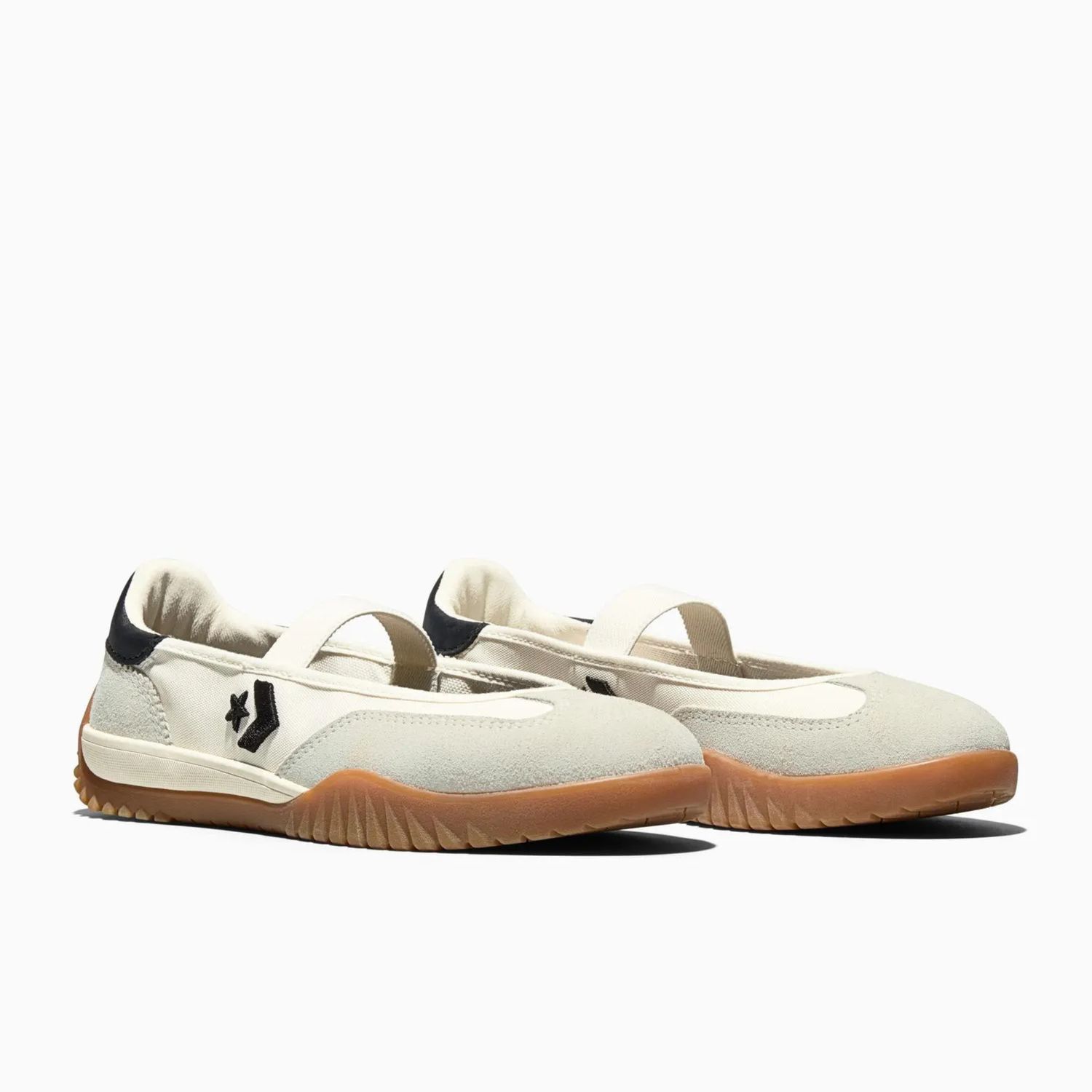 CONVERSE UNISEX RUN STAR TRAINER BALLET FLAT - EGRET/BLACK/GUM