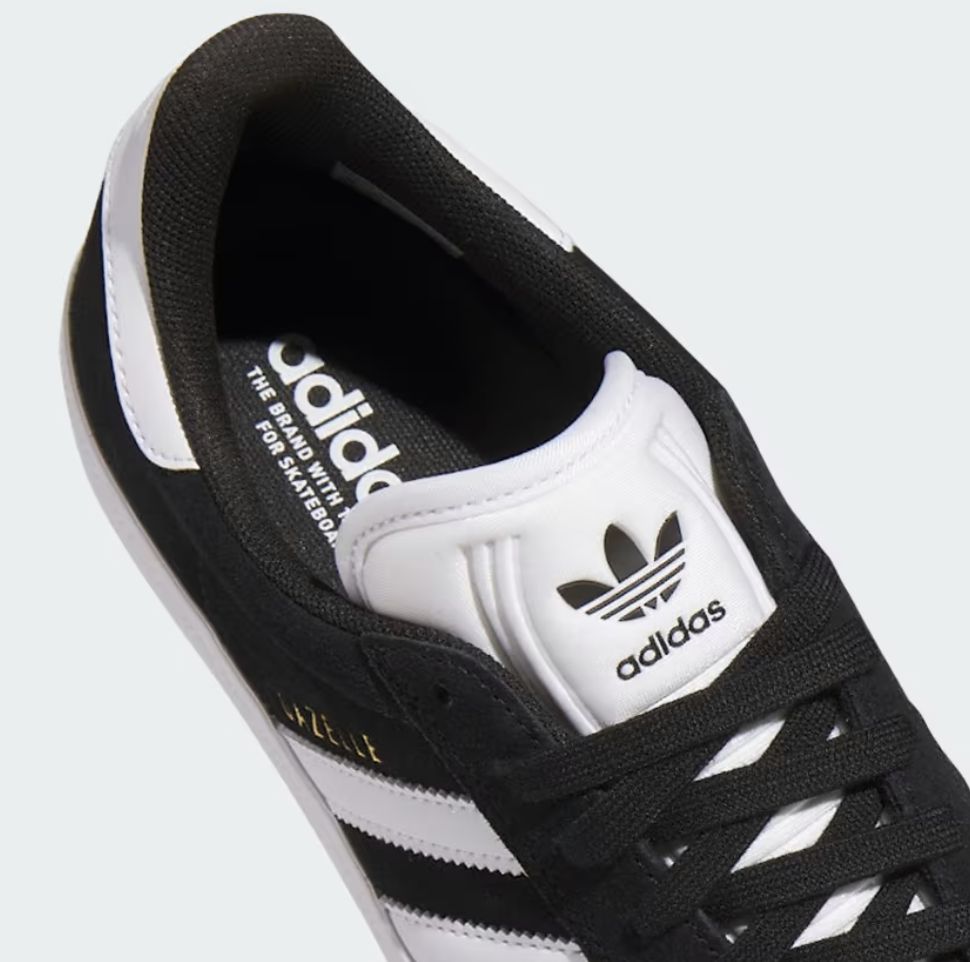 ADIDAS UNISEX GAZELLE ADV - CORE BLACK / FTWWHT / GOLD METALLIC