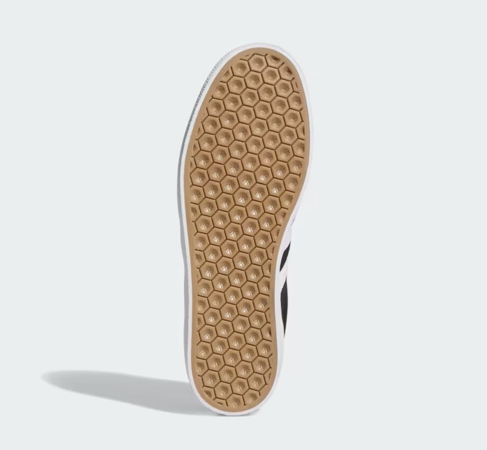 ADIDAS UNISEX GAZELLE ADV - CORE BLACK / FTWWHT / GOLD METALLIC