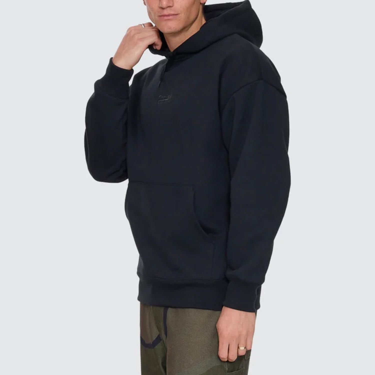 THRILLS MENS THRILLS UNION SLOUCH PULL ON HOOD - PIRATE BLACK