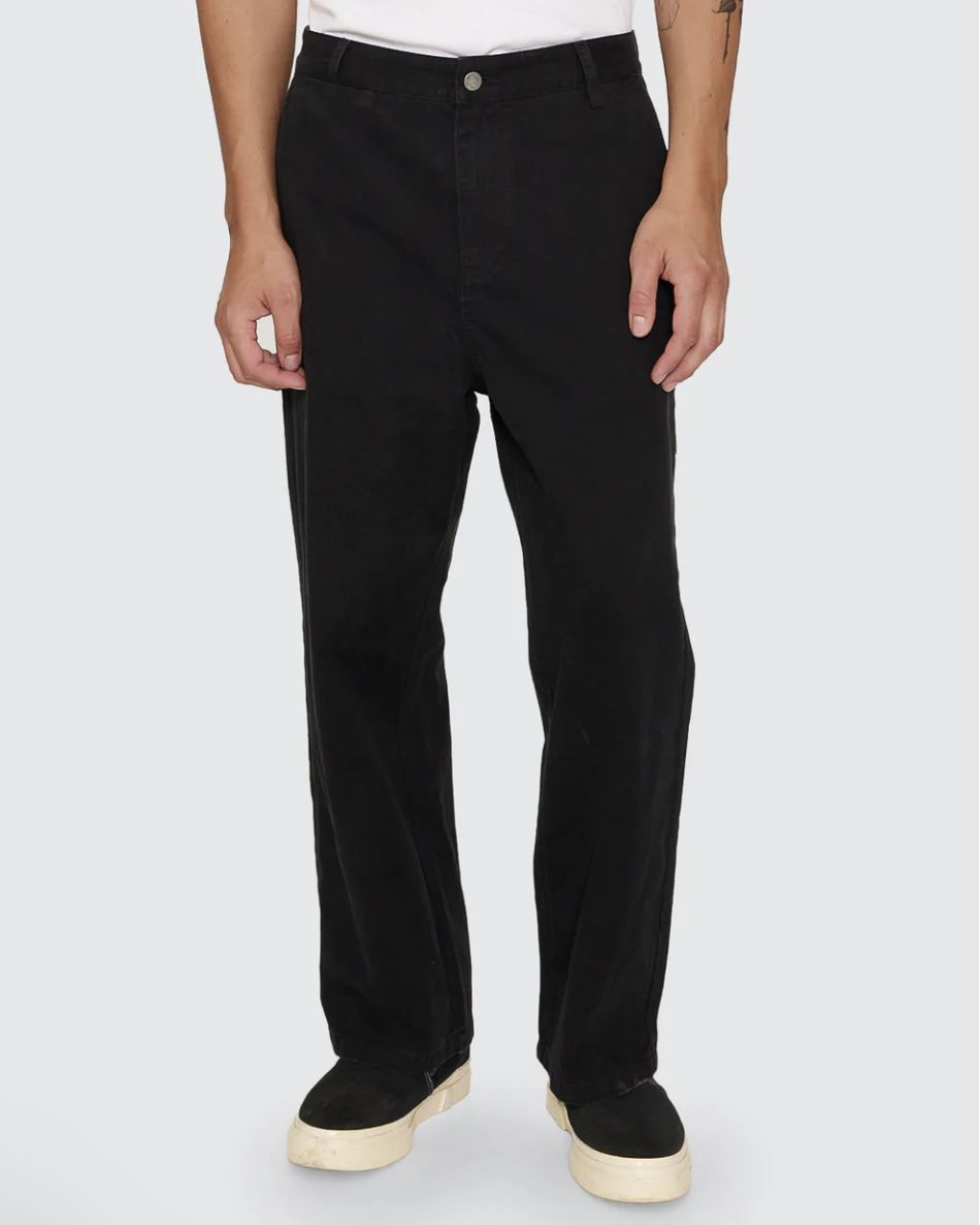 THRILLS MENS STAGGER BIG SLACKER CROPPED PANT - BLACK