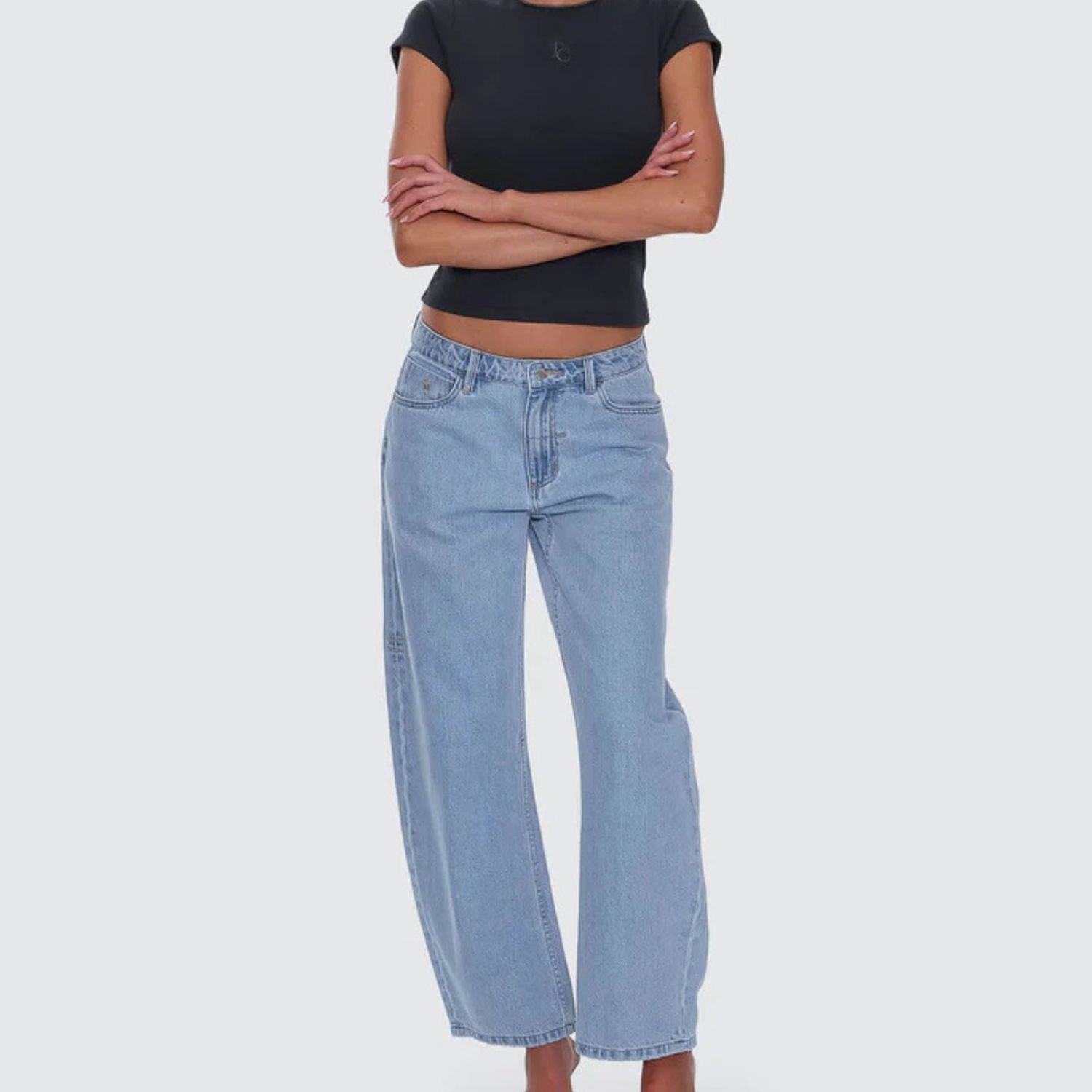 THRILLS WOMENS SLOANE LOW RISE BARREL JEAN - AGELESS BLUE