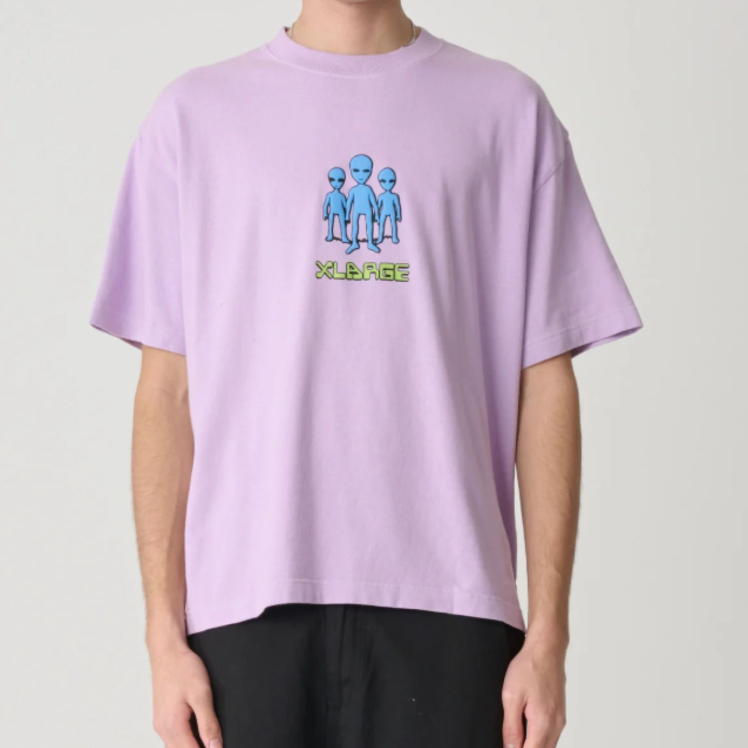 XLARGE MENS ALIEN TRIO GORILLA FIT TEE - LIGHT PURPLE