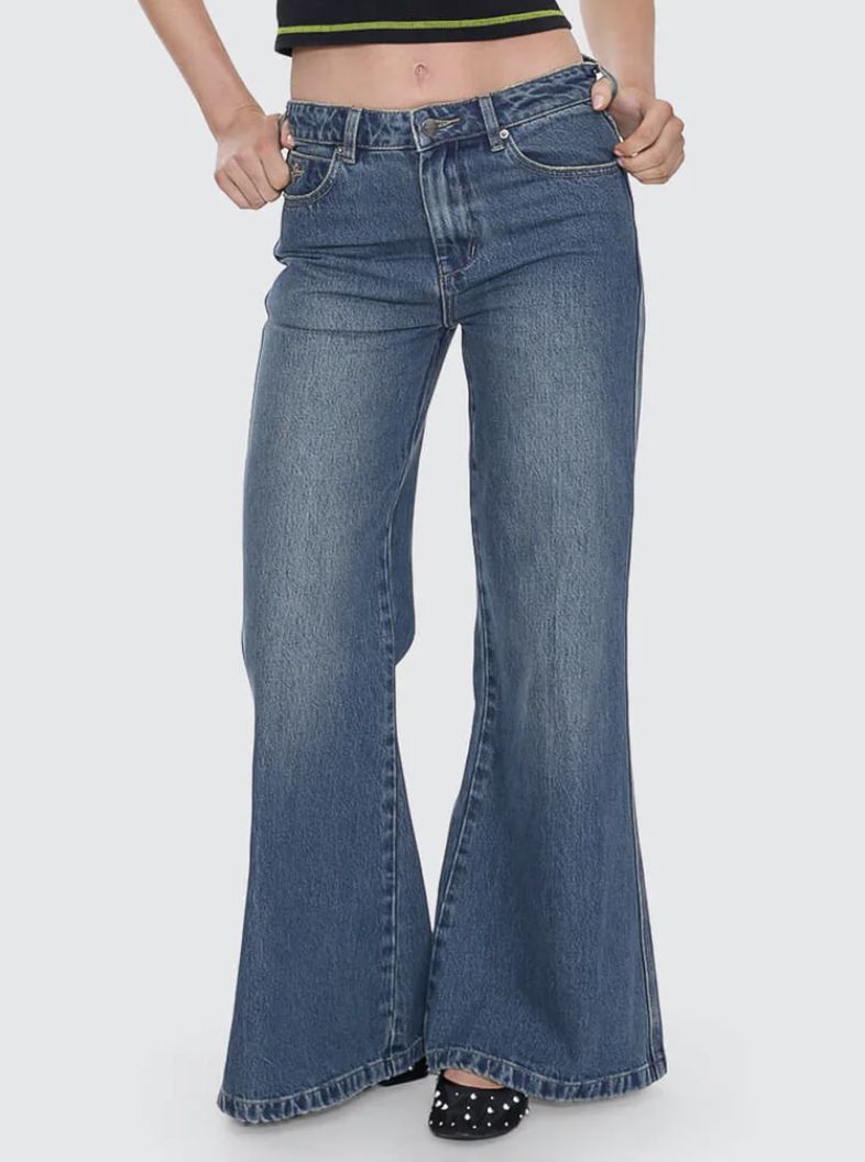 WORSHIP WOMENS DROPKICK FLARE JEAN - DIRTY MID BLUE