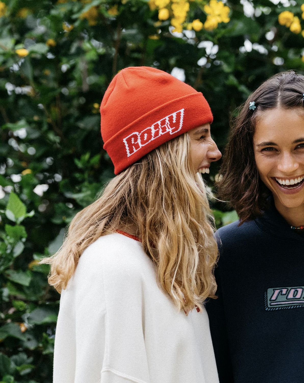 ROXY WOMENS GOING BACK BEANIE - RIP RED