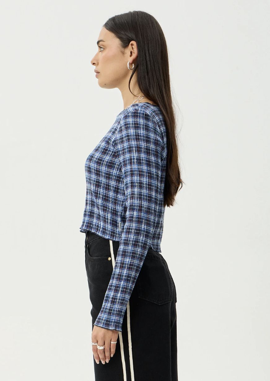 AFENDS WOMENS MOUNTAINS - HEMP SEERSUCKER LONG SLEEVE TOP - NAVY RED CHECK