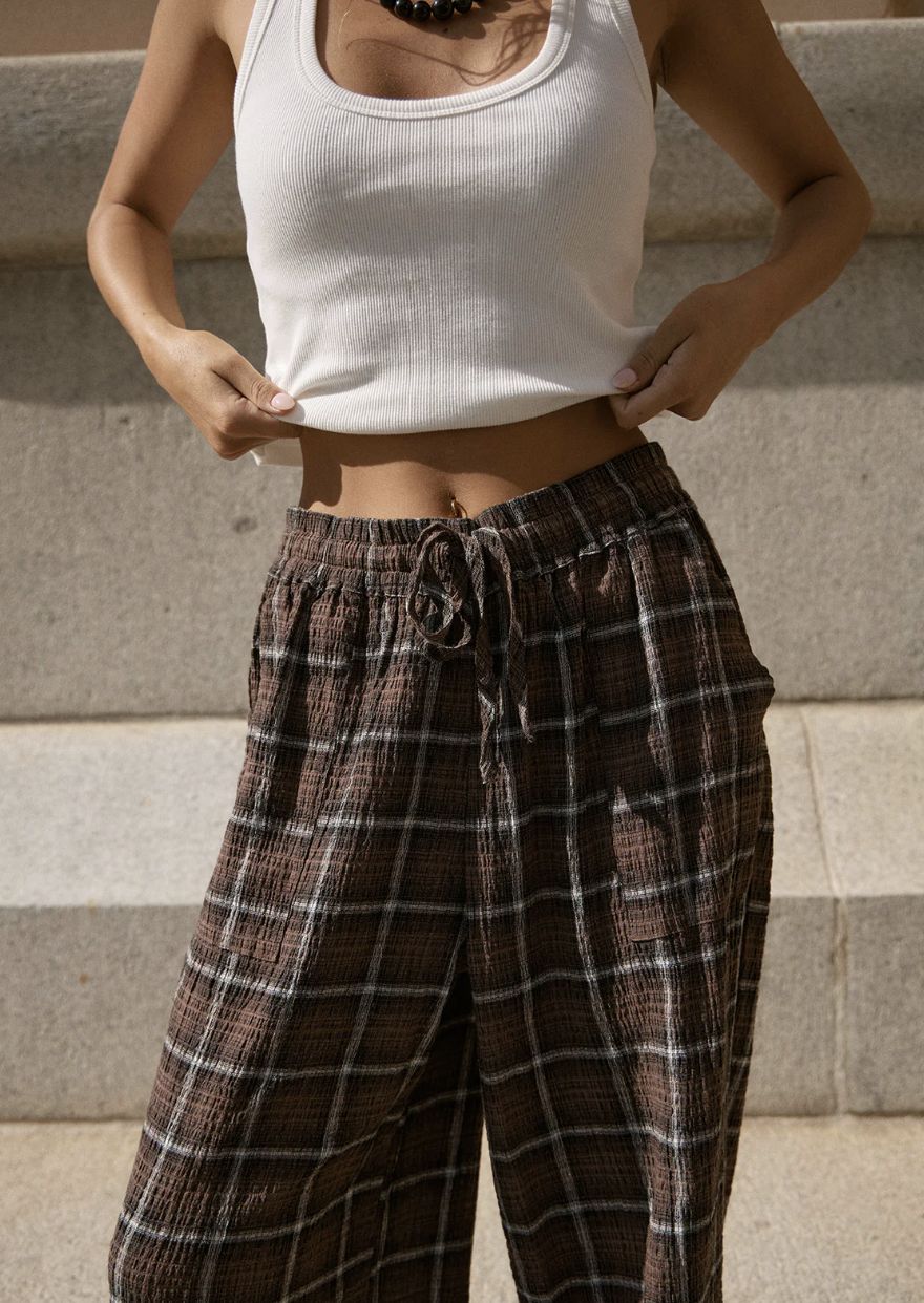 AFENDS WOMENS REVERIE - HEMP SEERSUCKER PANT - COFFEE CHECK