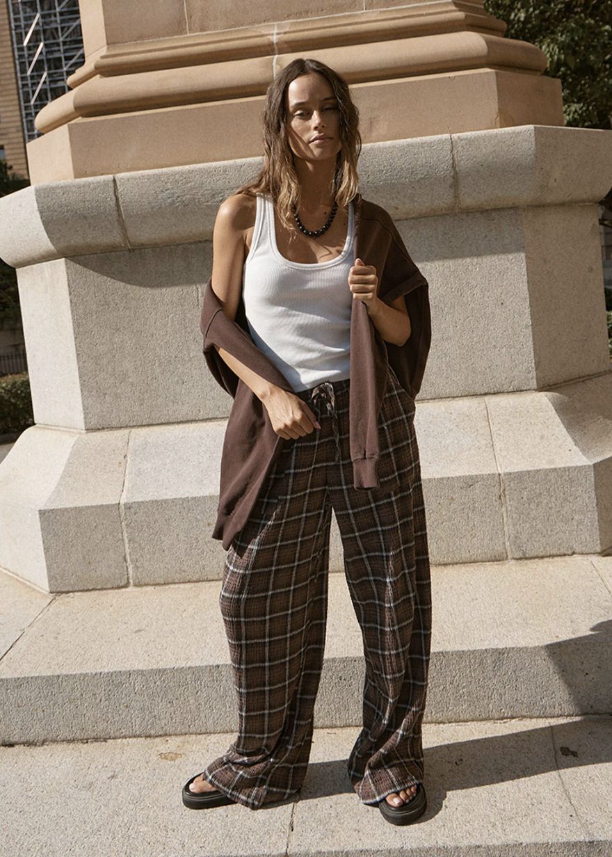AFENDS WOMENS REVERIE - HEMP SEERSUCKER PANT - COFFEE CHECK