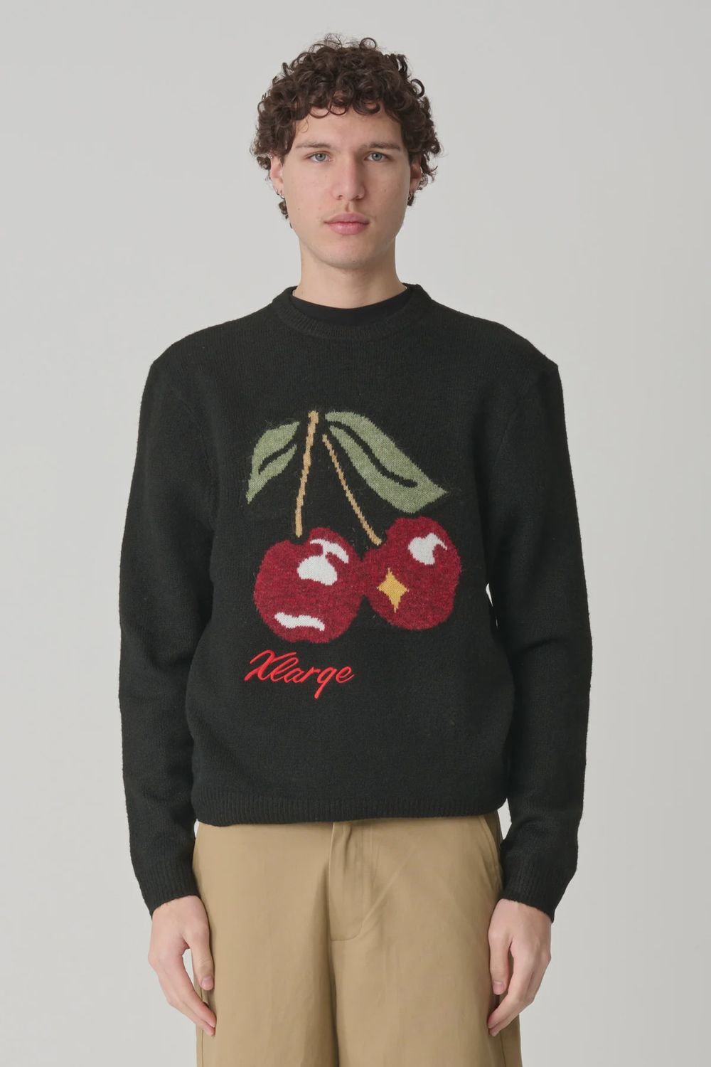 X LARGE MENS CHERRY KNIT SWEATER - BLACK