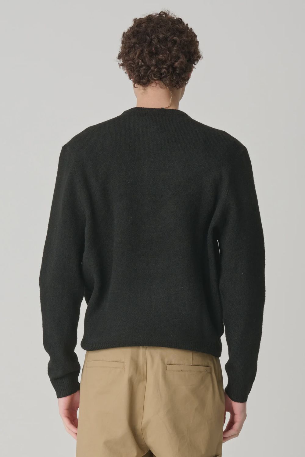 X LARGE MENS CHERRY KNIT SWEATER - BLACK