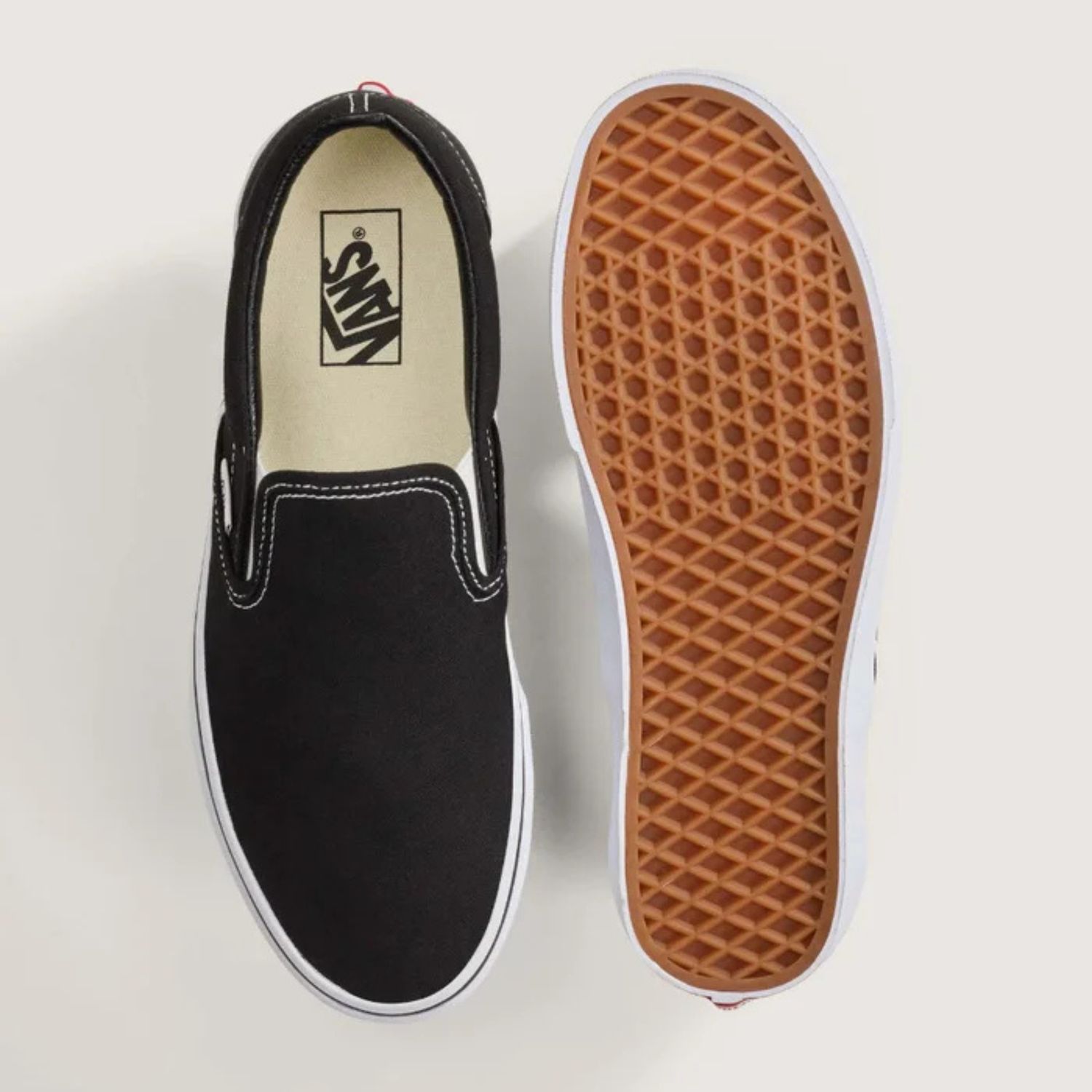 VANS UNISEX CLASSIC SLIP-ON - BLACK