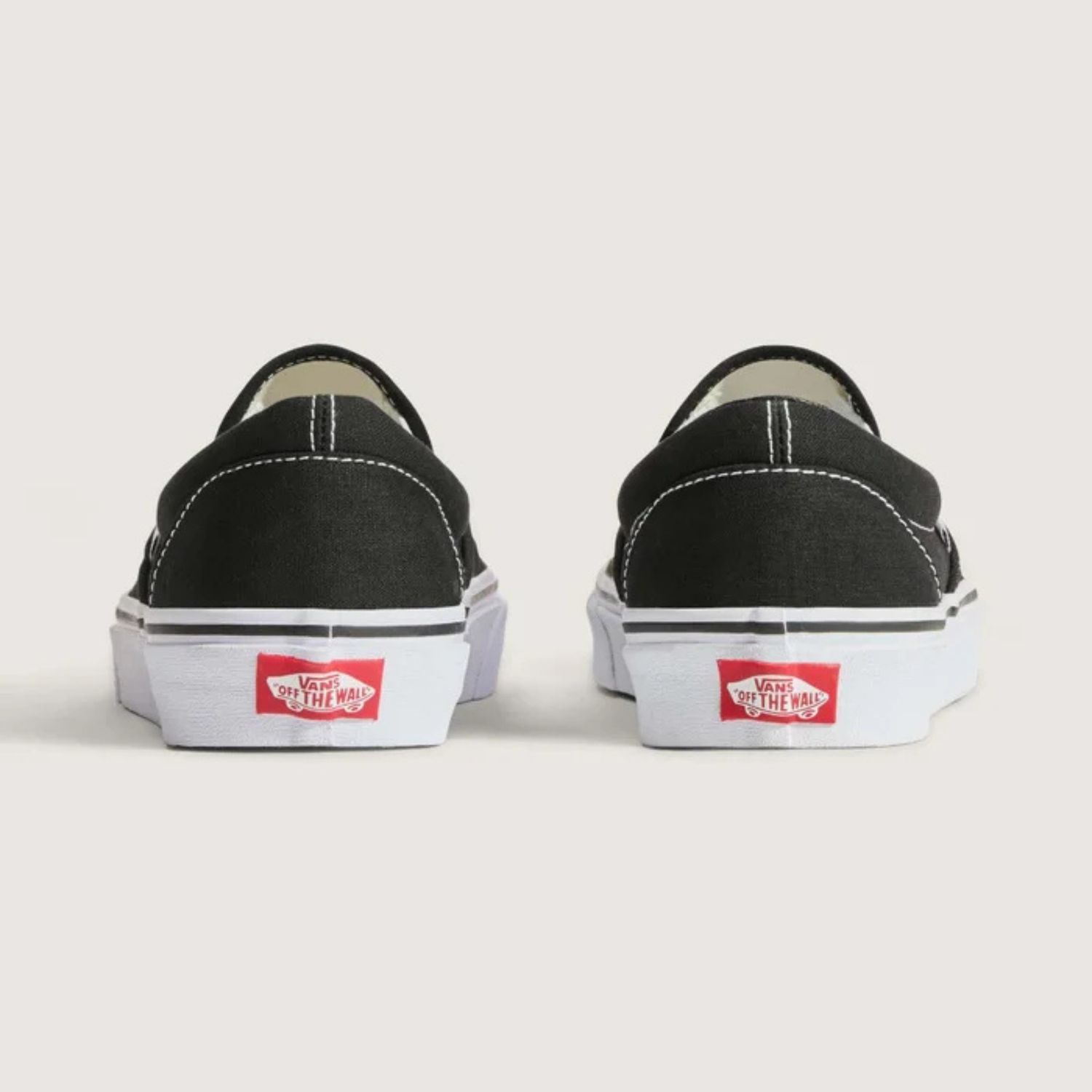 VANS UNISEX CLASSIC SLIP-ON - BLACK
