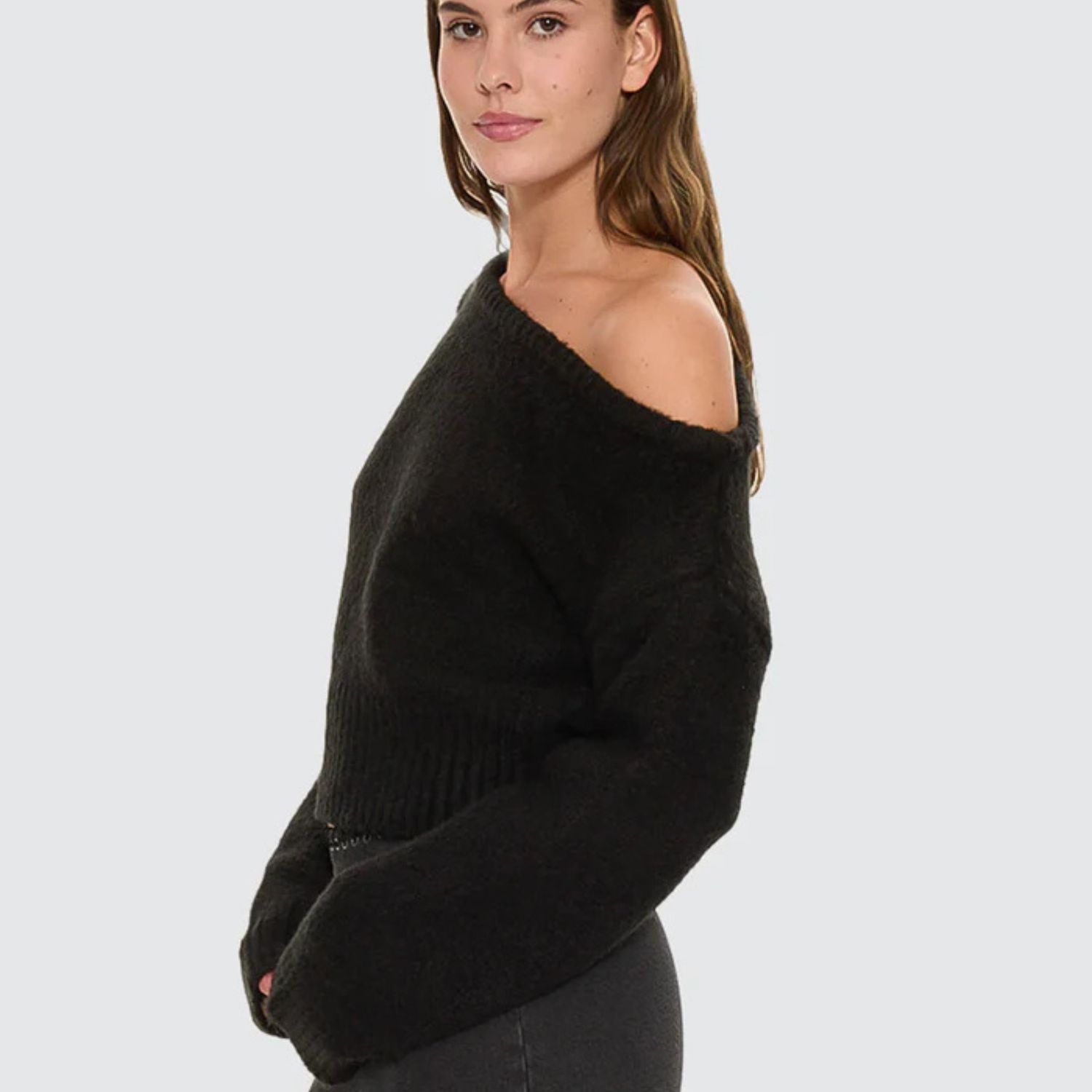 THRILLS WOMENS OSLO COLD SHOULDER KNIT SWEATER - BLACK