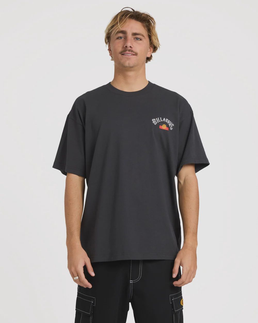 BILLABONG MENS OTIS FLAG ARCH SS TEE - CHARCOAL