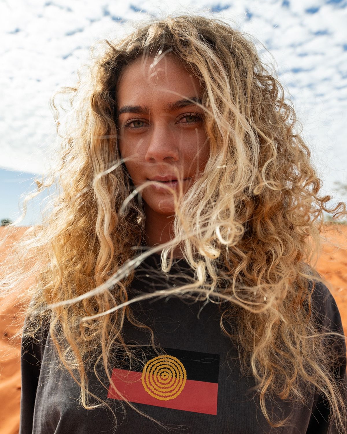 BILLABONG WOMENS OTIS FLAG SS TEE - WASHED BLACK