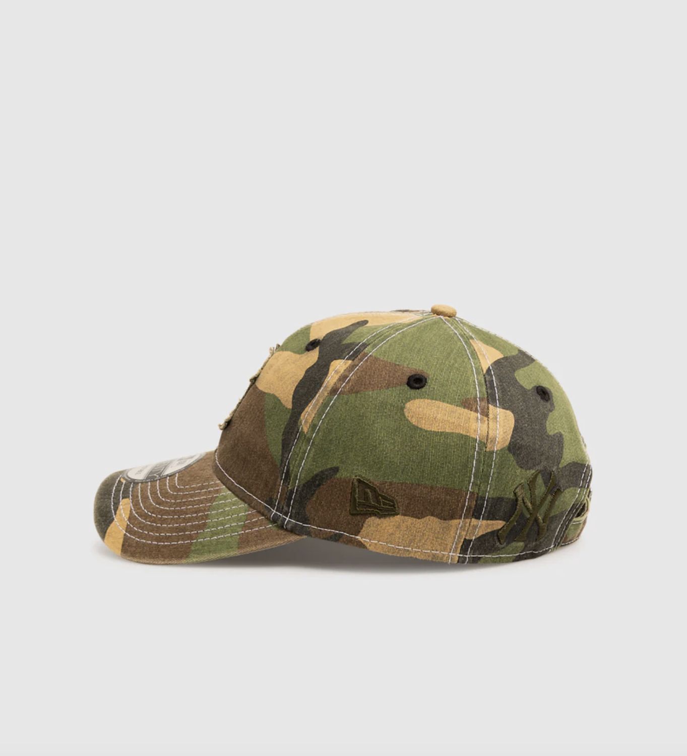 NEW ERA 9TWENTY NY YANKEES MLB CAP - FRAYED WOODLAND