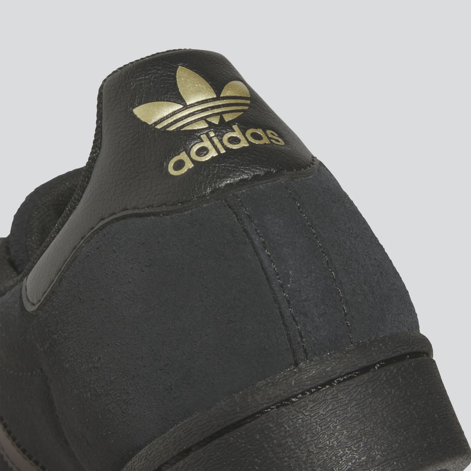 ADIDAS UNISEX SUPERSTAR ADV - BLACK/BLACK/GOLD METALLIC