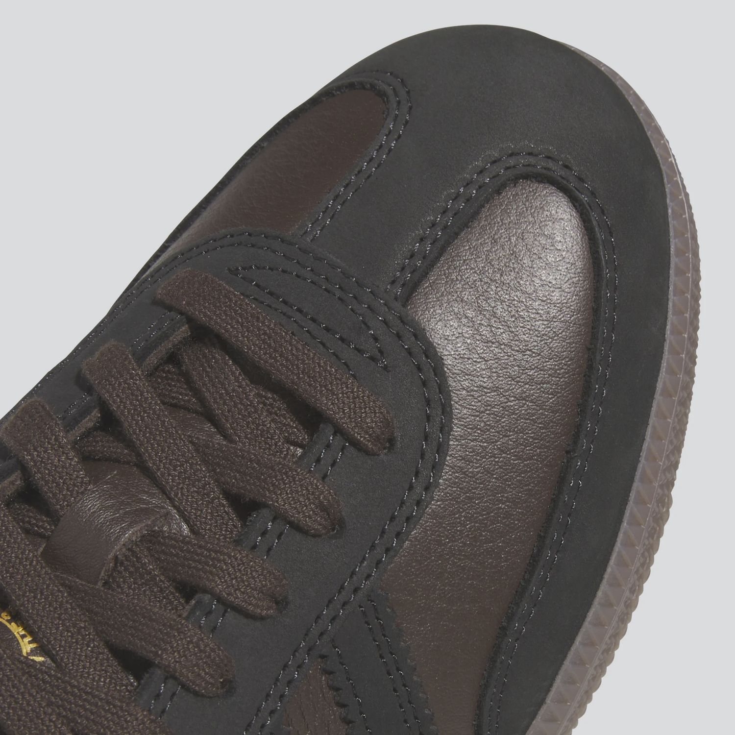 ADIDAS UNISEX SAMBA ADV - DARK BROWN/BLACK/GUM5