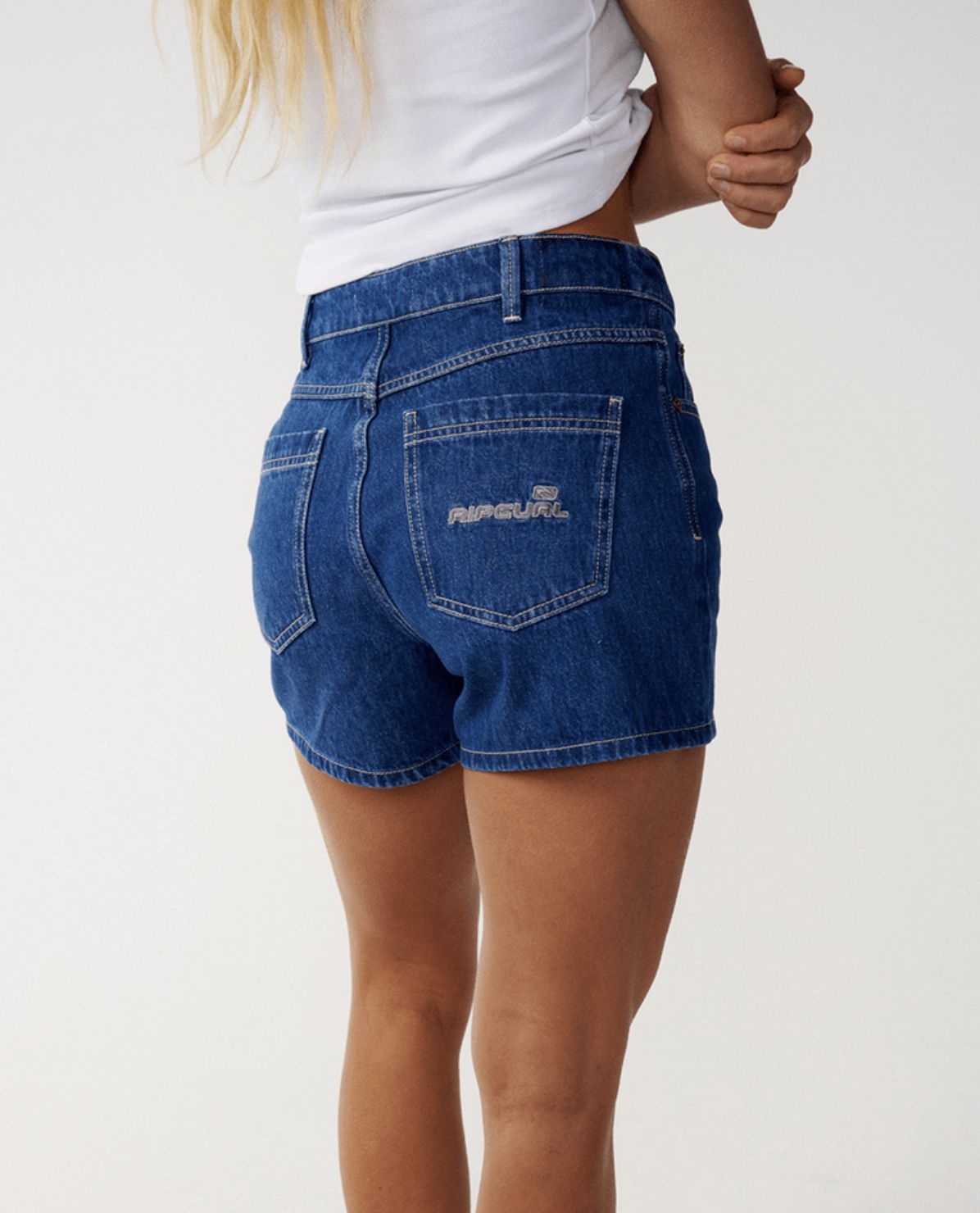 RIP CURL WOMENS TABBY DENIM SHORT - MID BLUE