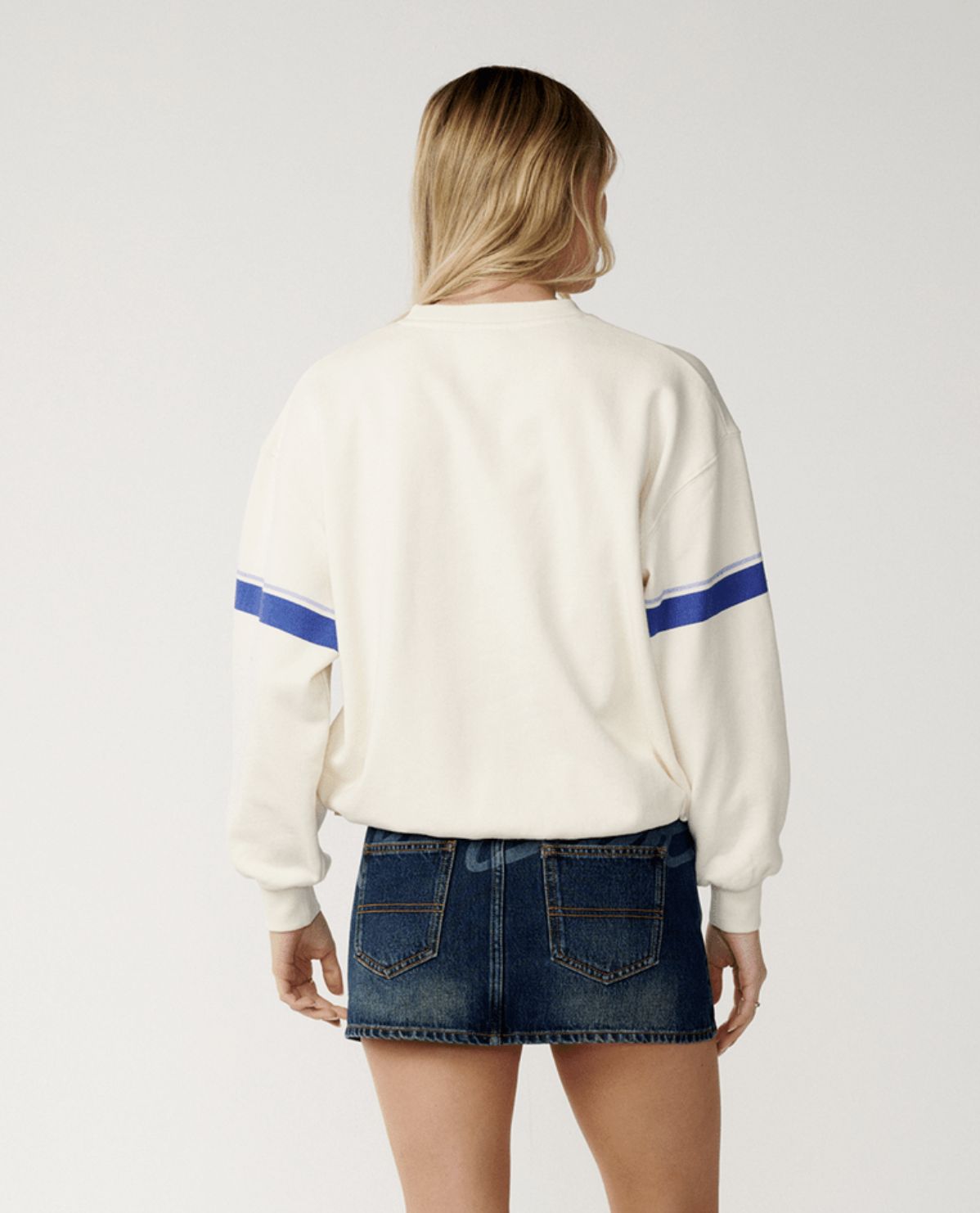 RIP CURL WOMENS ARCHIVE DOLPHIN OVERSIZED CREW - BONE