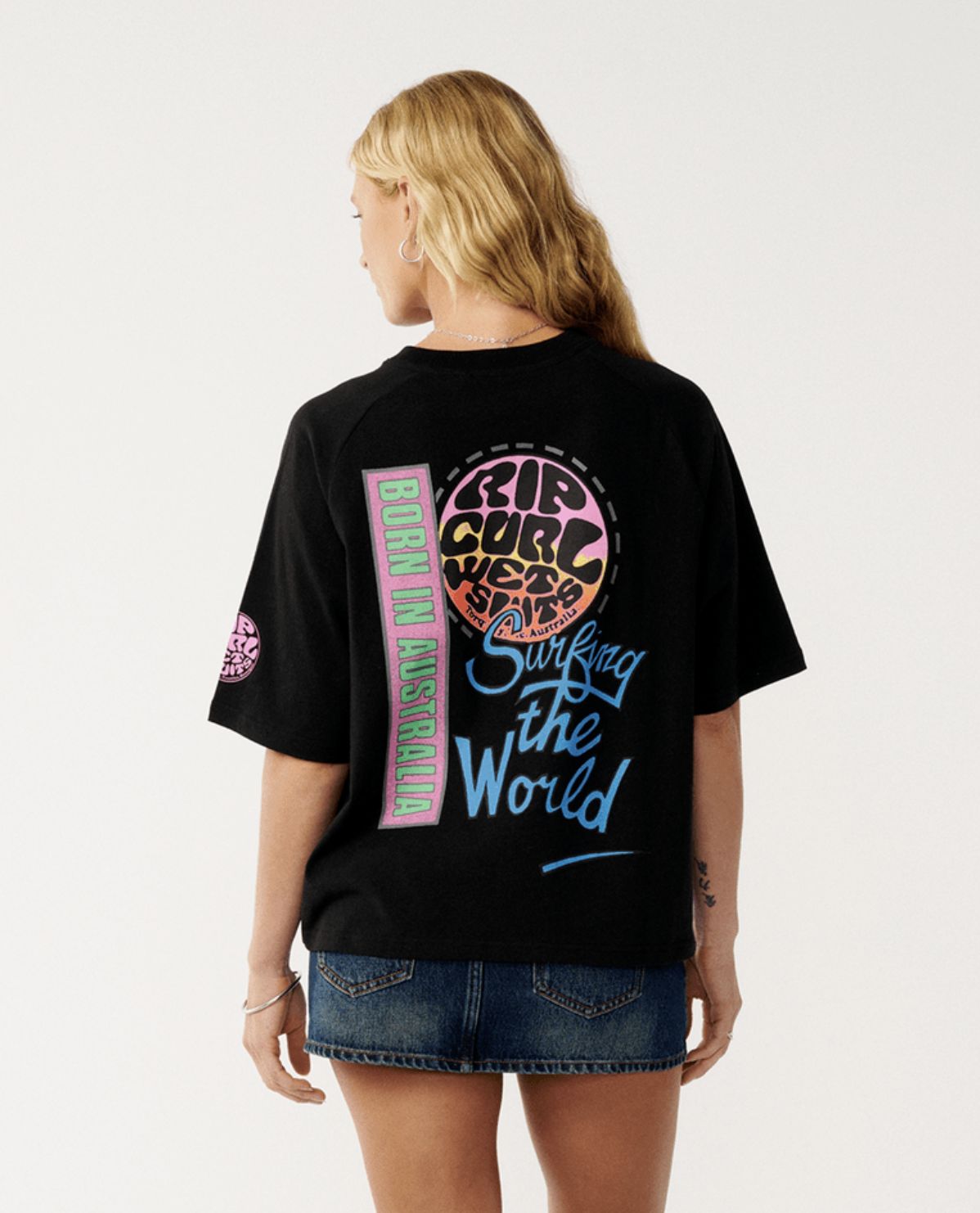 RIP CURL WOMENS SURF THE WORLD BOXY SS TEE - BLACK