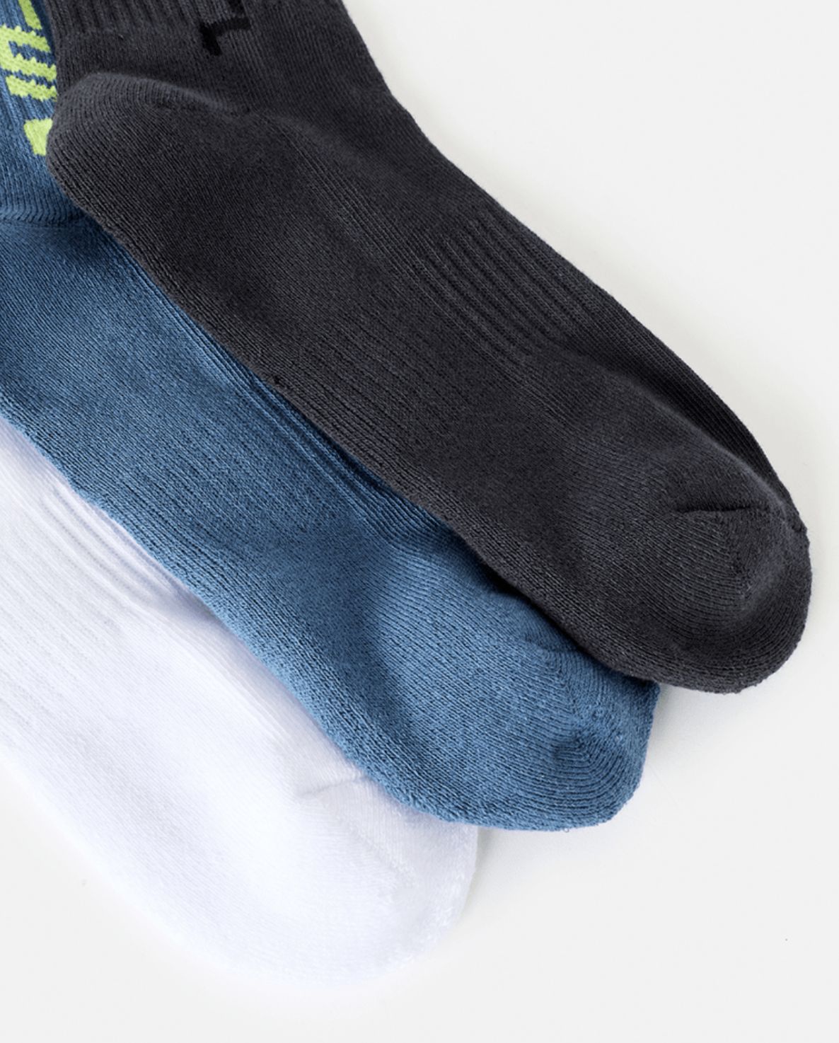RIP CURL TEEN BOYS LOGO CREW SOCK 3-PK - BLACK/MULTI