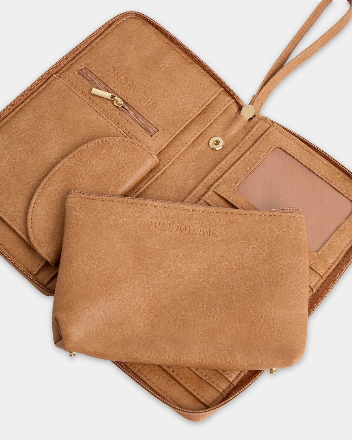 BILLABONG WOMENS TROPICAL RHAPSODY TRAVEL WALLET - TAN