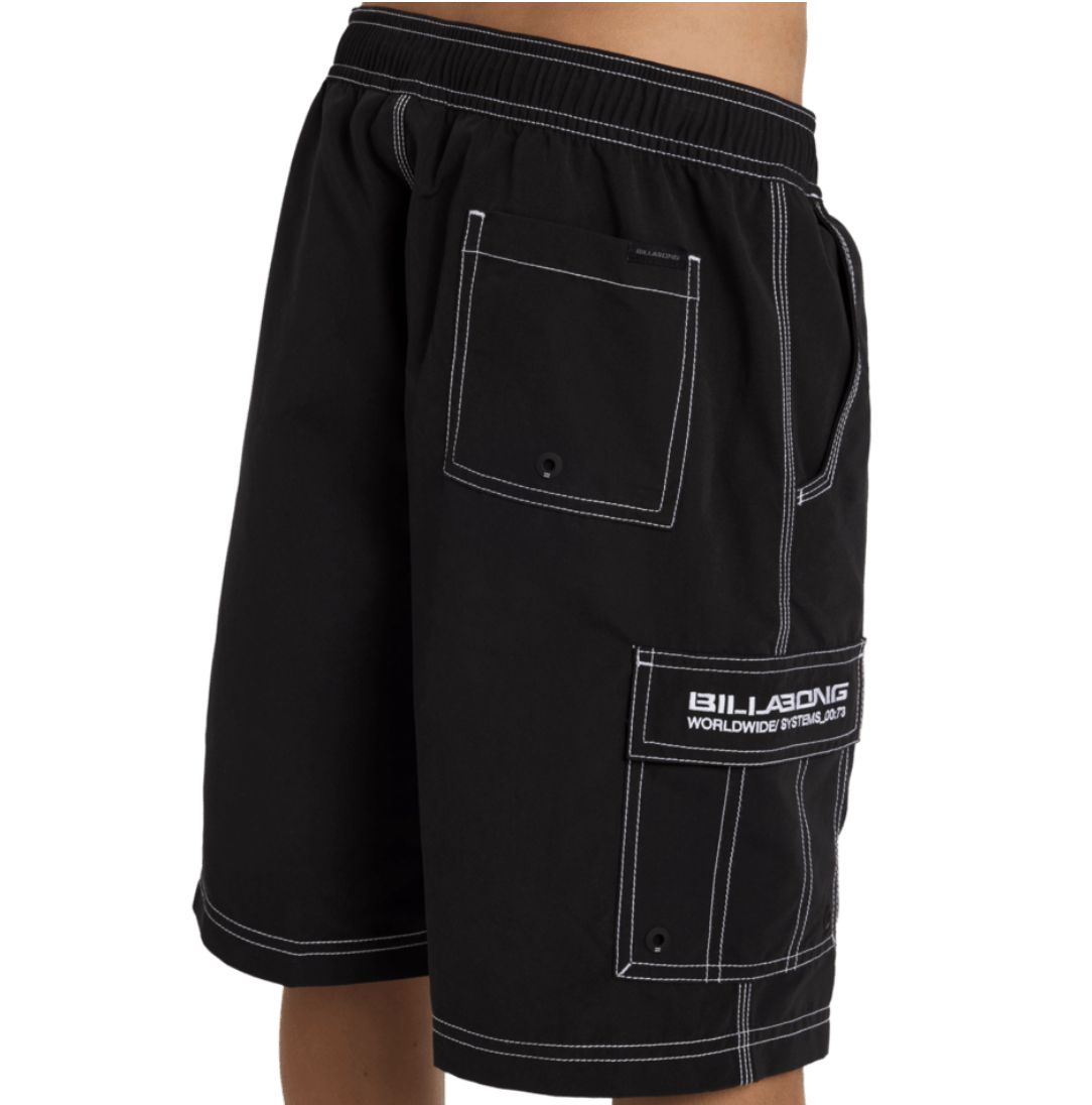 BILLABONG TEEN BOYS THROW ON BOARDSHORT - BLACK