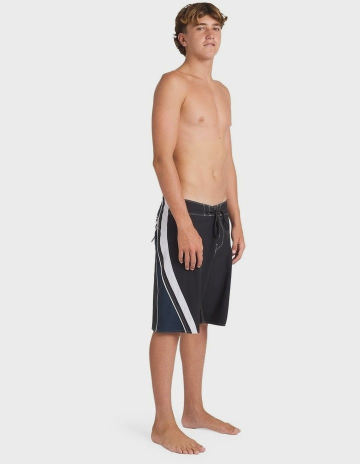 BILLABONG MENS FLUID 2K PRO BOARDSHORT - PHANTOM
