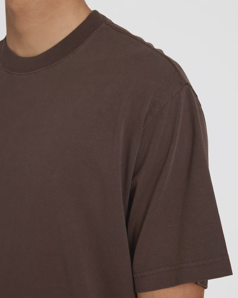 BILLABONG MENS PREMIUM WAVE WASH SS TEE - CHOCOLATE