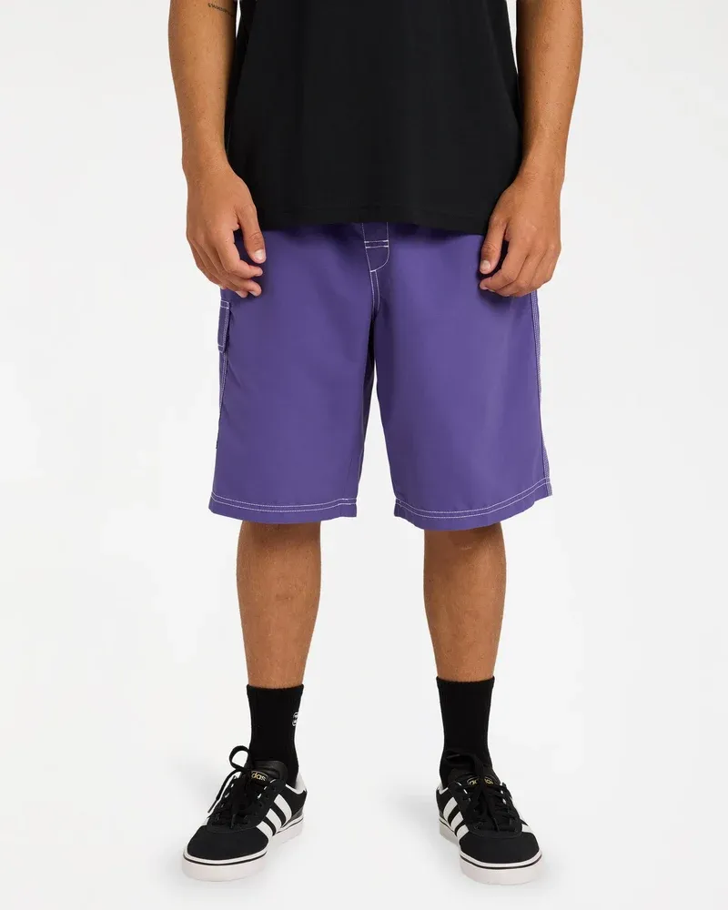 BILLABONG MENS THROW ON 22" BOARDSHORT - PURPLE
