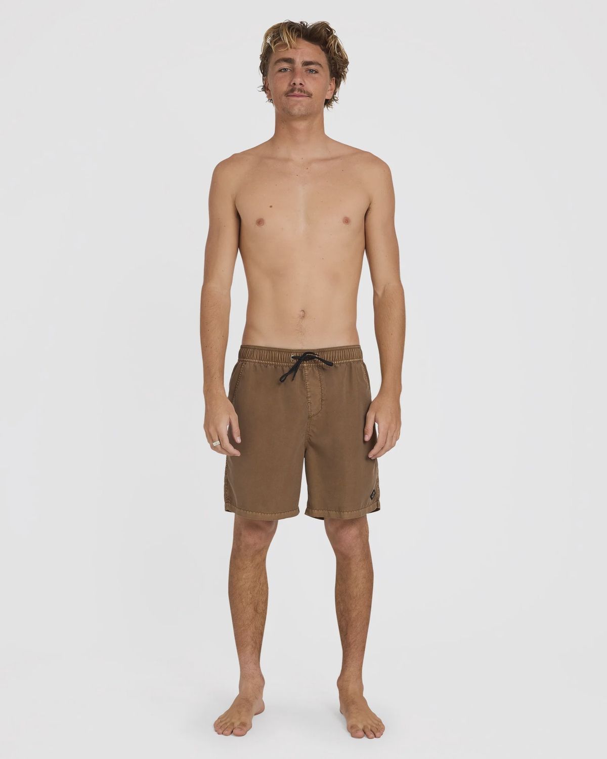 BILLABONG MENS ALL DAY OVERDYED LAYBACK SHORT - COFFEE BEAN