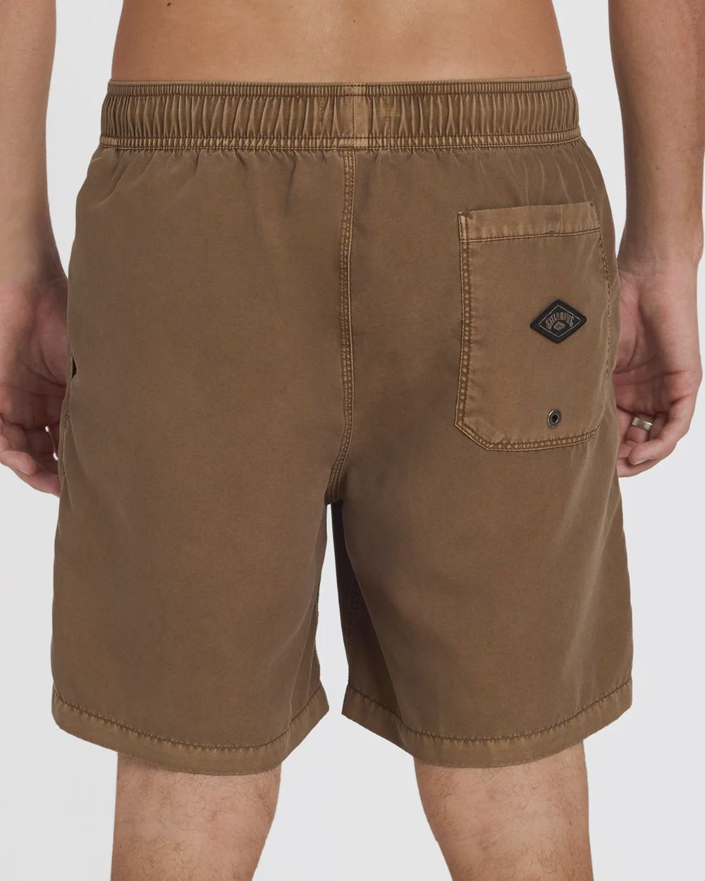 BILLABONG MENS ALL DAY OVERDYED LAYBACK SHORT - COFFEE BEAN