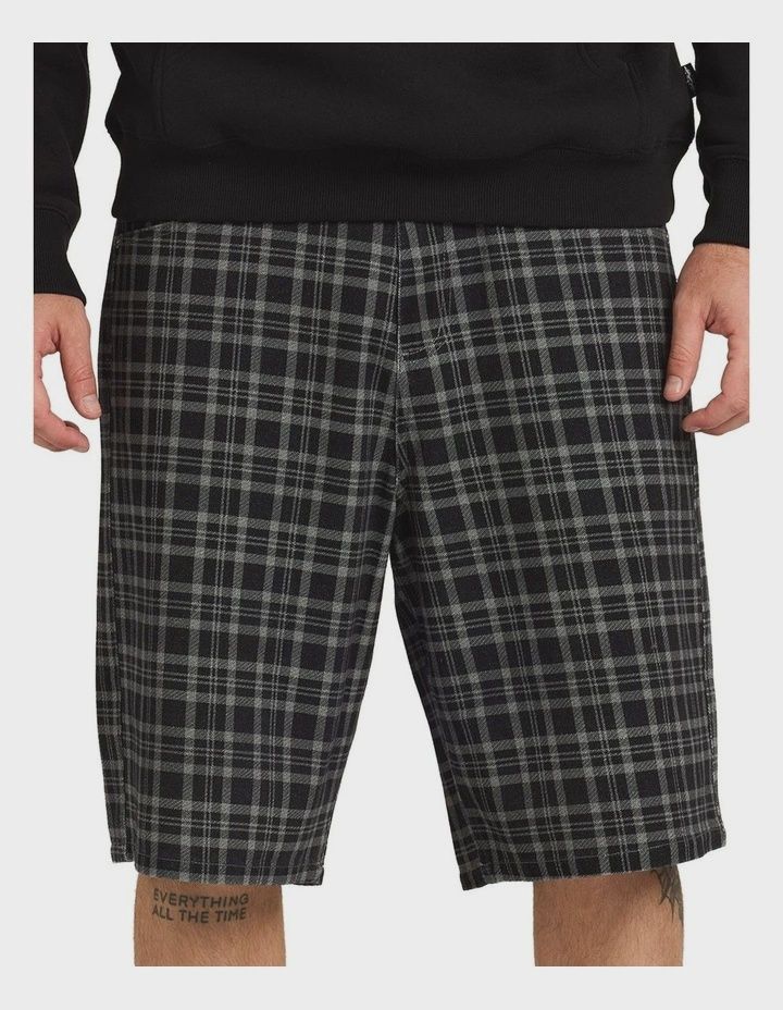 BILLABONG MENS CANDO STAR WALKSHORT - BLACK