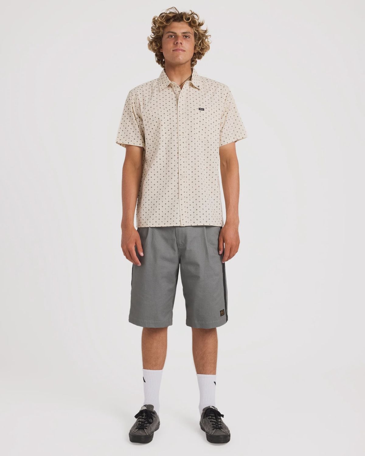 RVCA MENS BREEZY SS SHIRT - CERAMIC