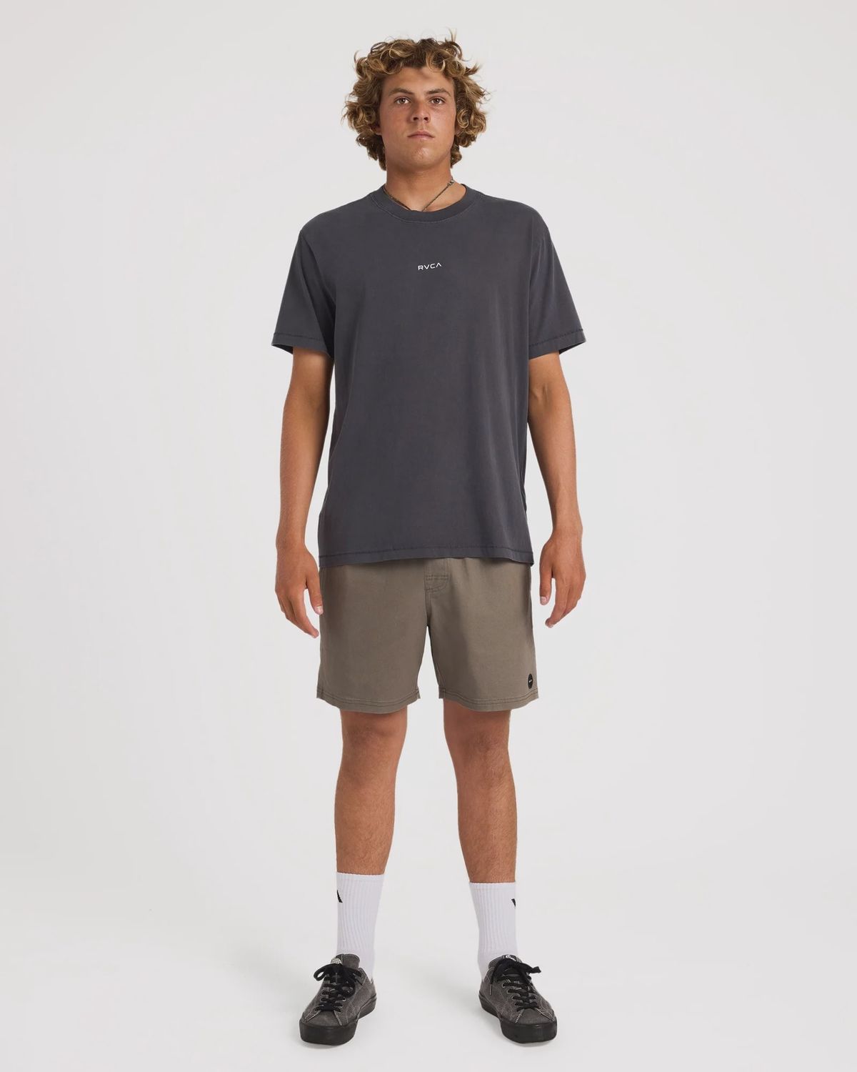 RVCA MENS ESCAPE ELASTIC SHORT - MUSHROOM