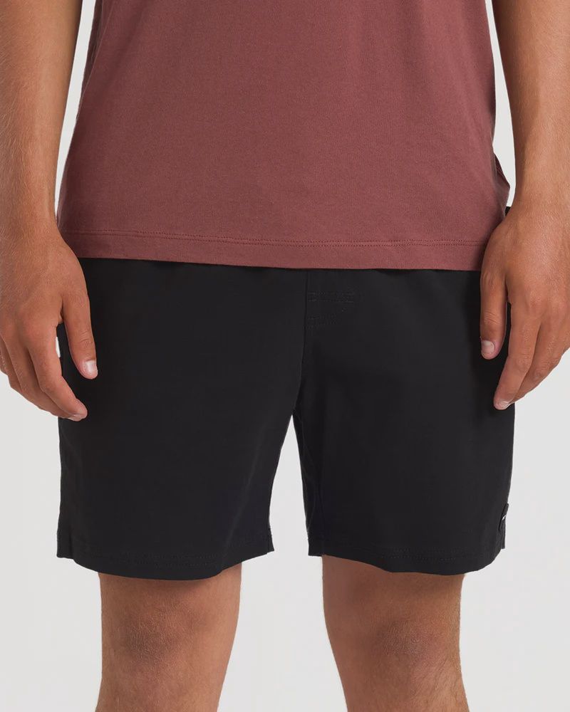 RVCA MENS ESCAPE ELASTIC SHORT - BLACK