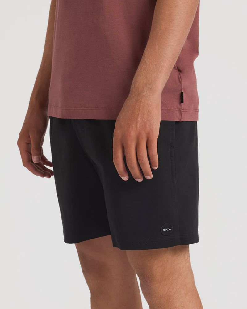 RVCA MENS ESCAPE ELASTIC SHORT - BLACK