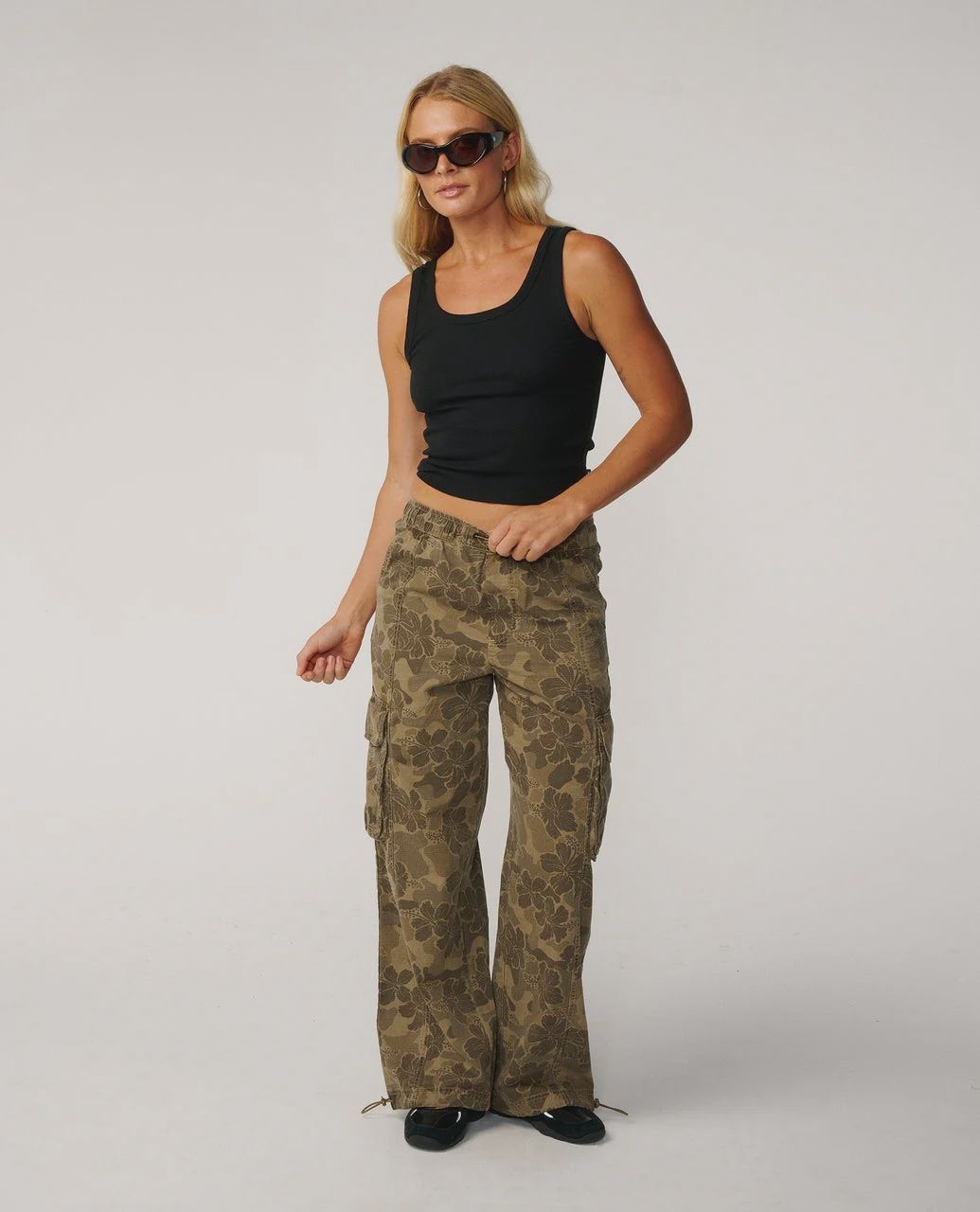 RIPCURL WOMENS PARADISE CAMO CARGO PANT- KHAKI