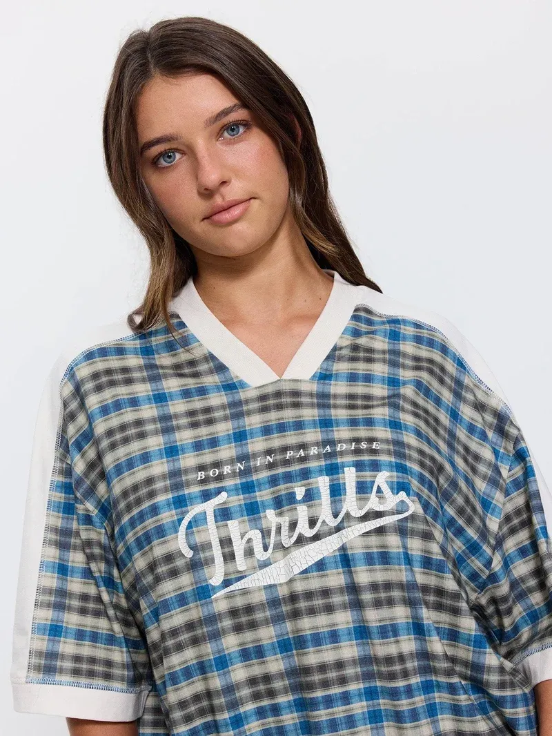 THRILLS WOMENS DESERT REVERB V NECK OVERSIZED TEE - DUSTY BLUE