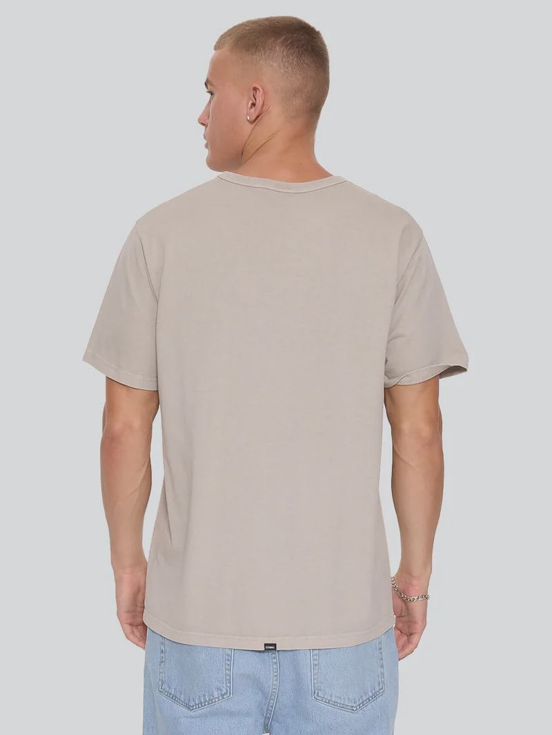 THRILLS MENS THRILLS WORKWEAR EMBRO MERCH TEE - PUMICE STONE