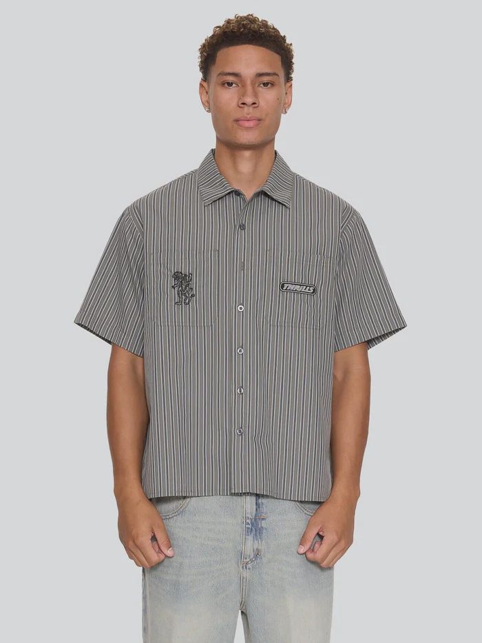 THRILLS MENS BUILT TO LAST CROPPED SHORT SLEEVE WORK SHIRT - BEETLE