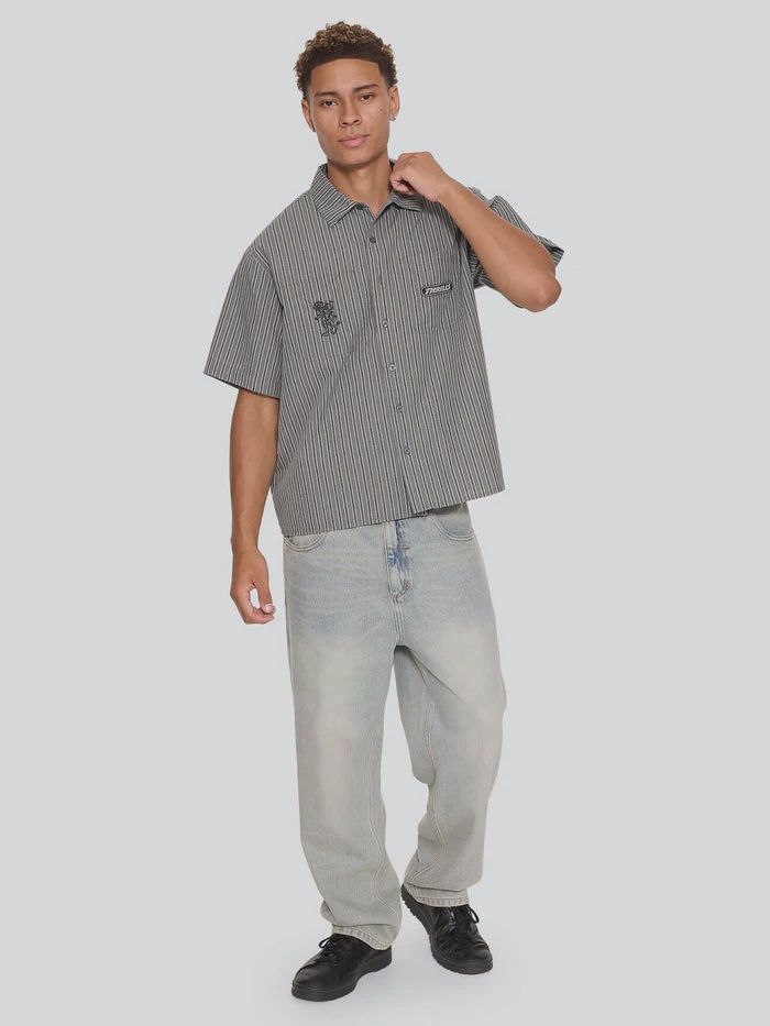 THRILLS MENS BUILT TO LAST CROPPED SHORT SLEEVE WORK SHIRT - BEETLE