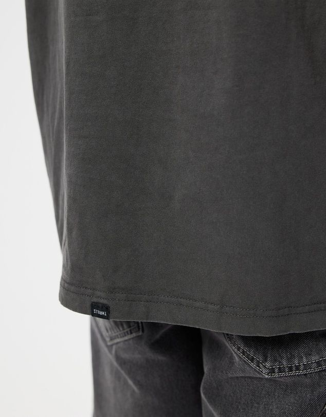 THRILLS MENS SEEN &amp; HEARD OVERSIZE POCKET TEE - DARK MERCH BLACK