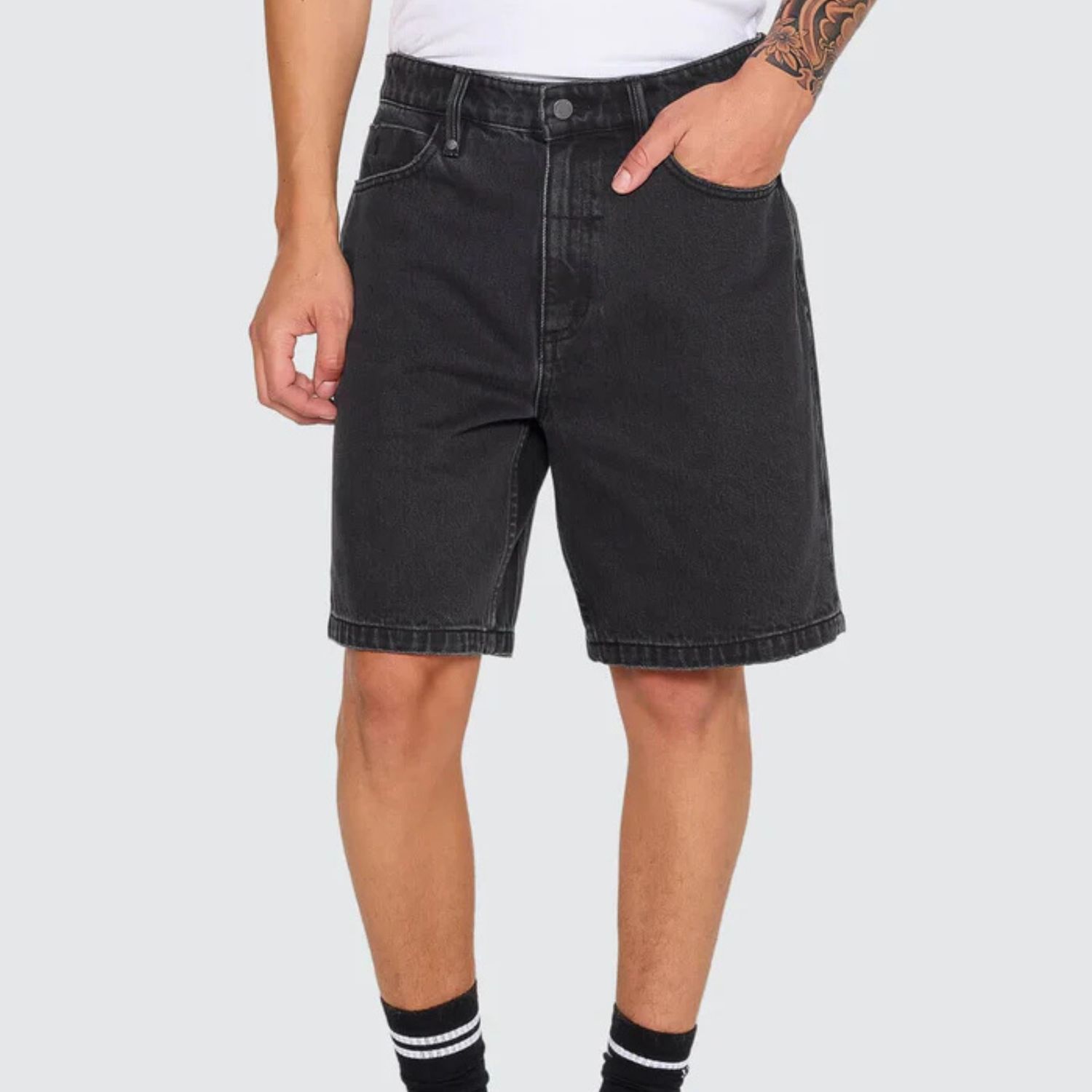 THRILL MENS SLACKER RELAXED DENIM SHORT - AGED BLACK