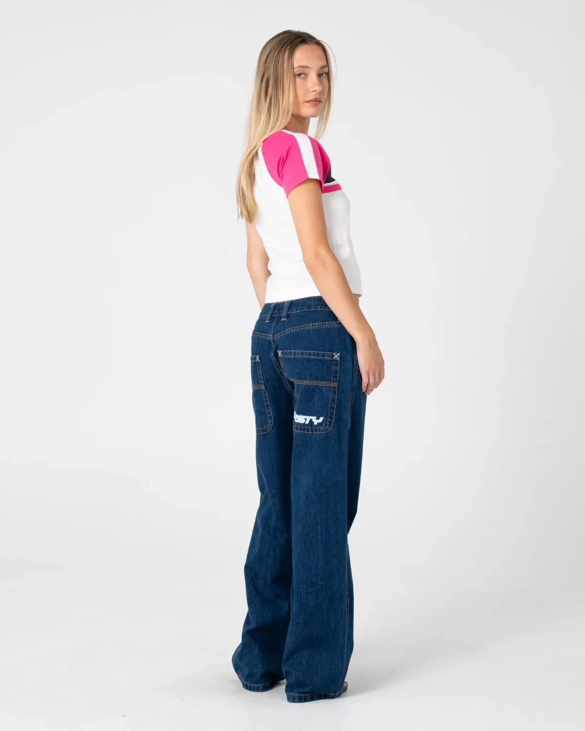 RUSTY WOMENS RAISE THE FORD BABY TEE - EGRET / PINK