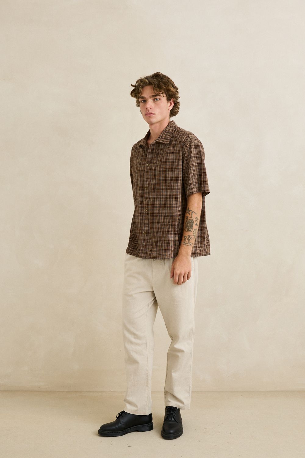 RHYTHM MENS RELAXED BRADY CHECK SS SHIRT - COFFEE